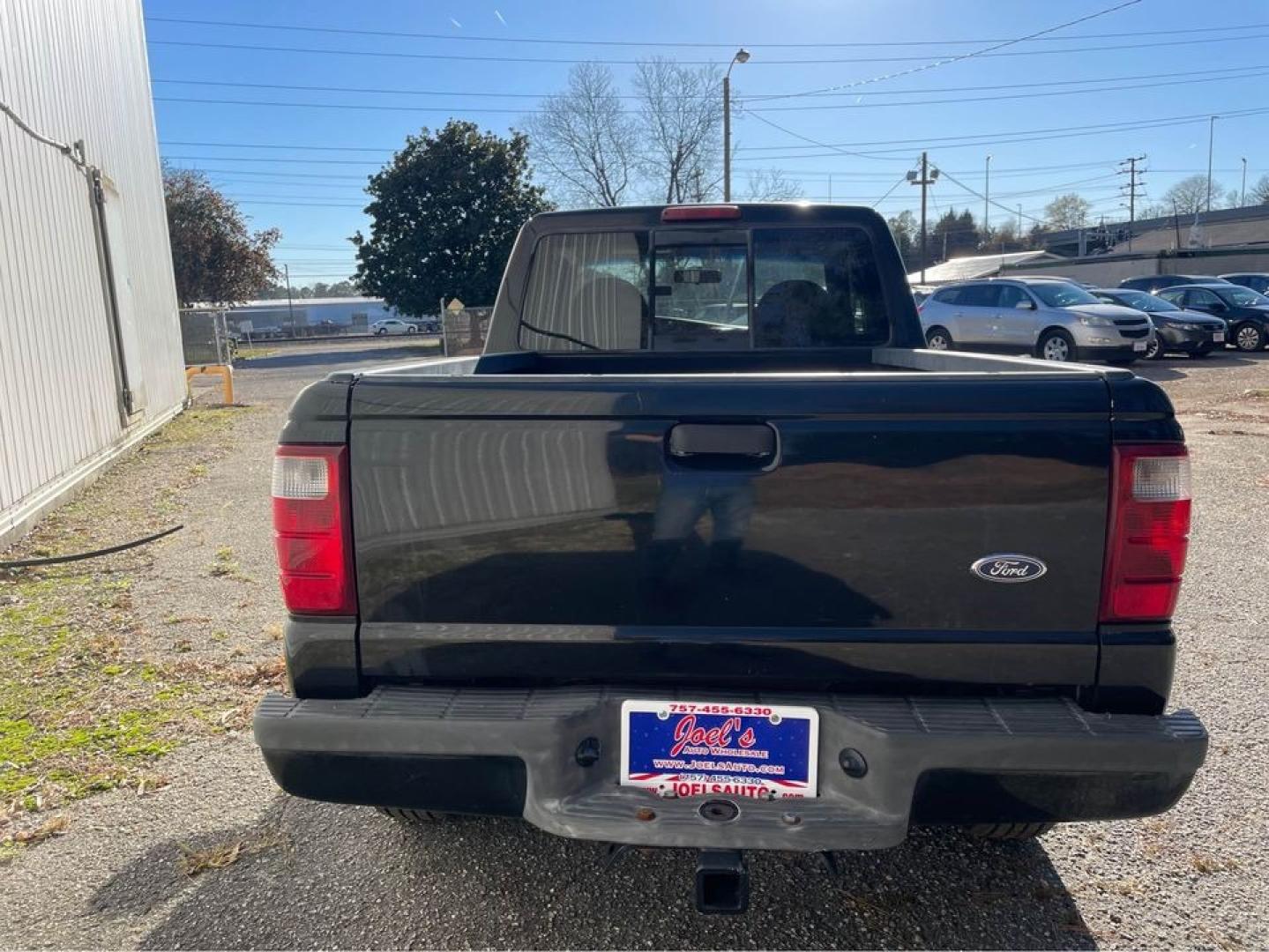 2002 Black /gray Ford Ranger (1FTYR14U72T) with an 3.0 V6 engine, Automatic transmission, located at 5700 Curlew Drive, Norfolk, VA, 23502, (757) 455-6330, 36.841885, -76.209412 - Photo#7